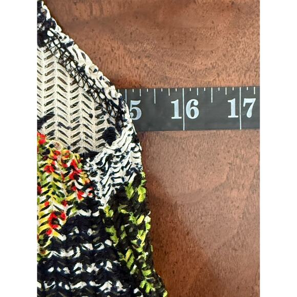 Artsy Abstract Top Size XS/S Multicover Sleeveless V neck Large Button Lagenlook - Picture 8 of 11